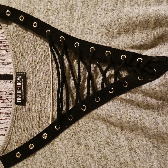 Fashion Nova Heather Gray Top - Picture 3 of 3